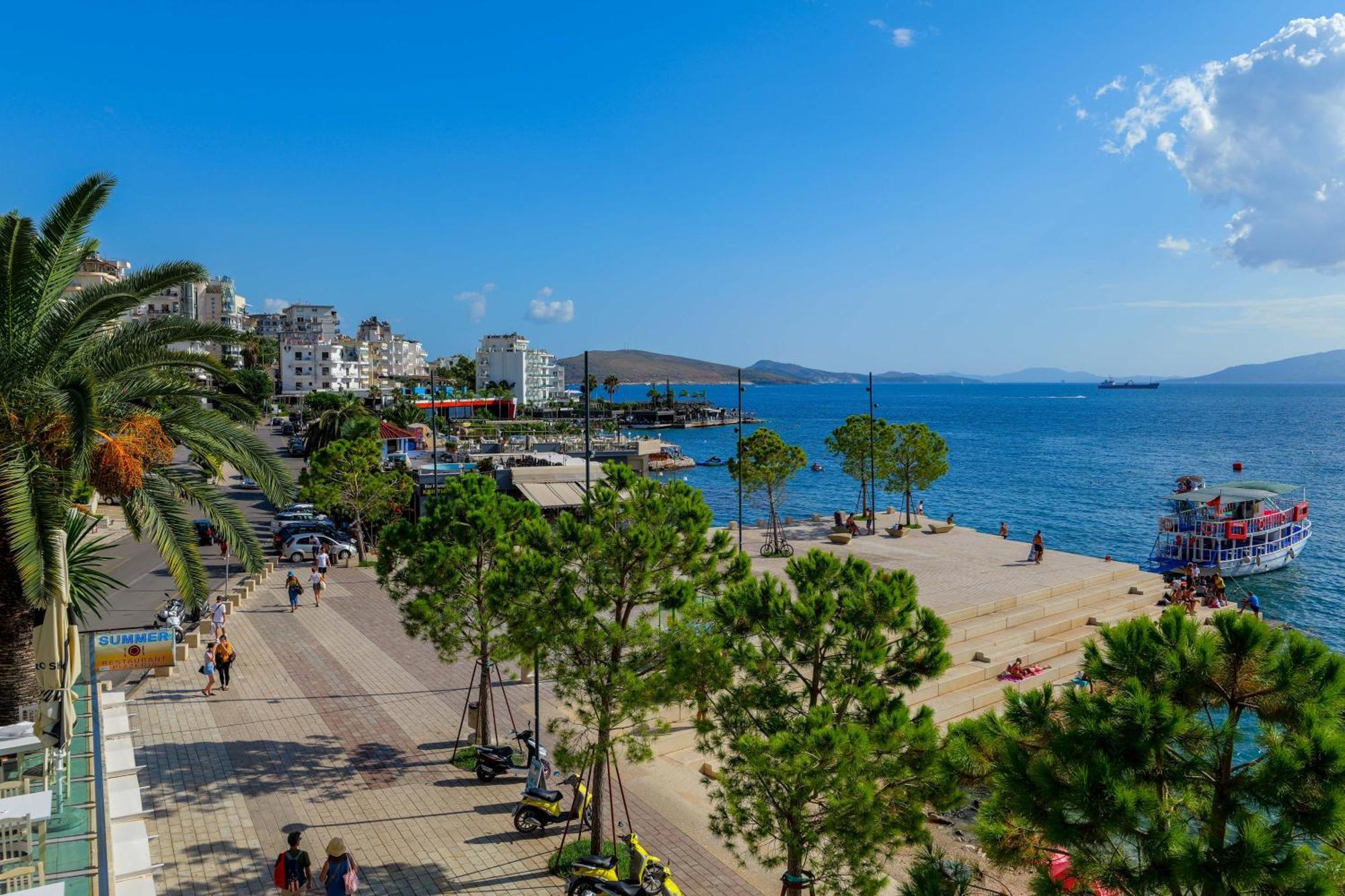 Hotel Summer Sarande Exterior photo