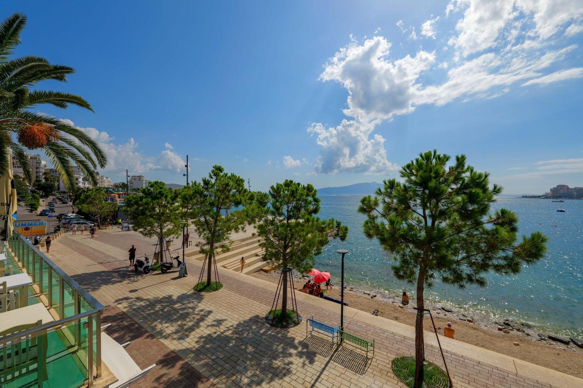 Hotel Summer Sarande Exterior photo