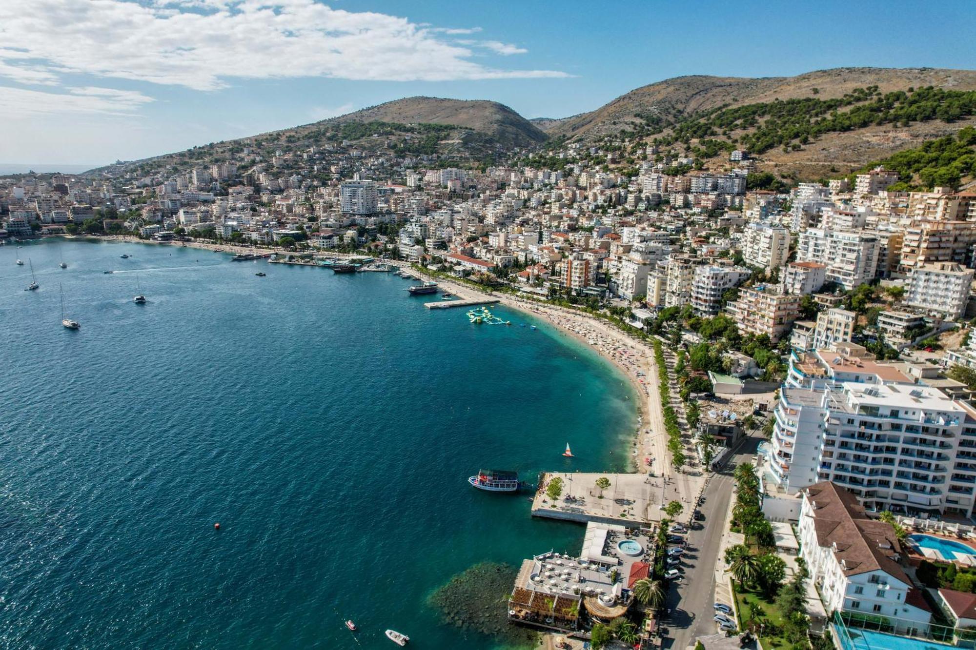 Hotel Summer Sarande Exterior photo